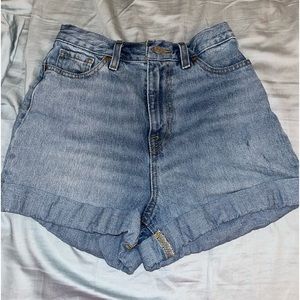 urban outfitters mom shorts